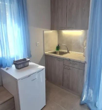 F&r منزل ريفي